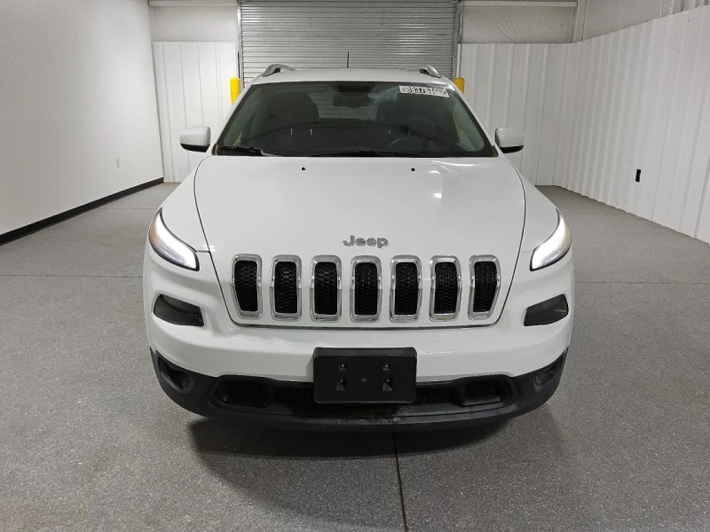 Jeep Cherokee, снимка 3 - Автомобили и джипове - 49290860