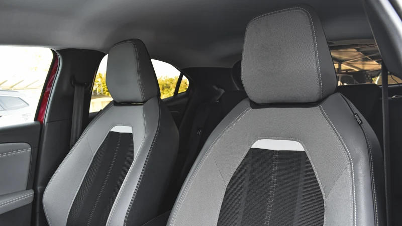 Opel Mokka 1.2 Turbo Elegance Automatic, снимка 10 - Автомобили и джипове - 51590716