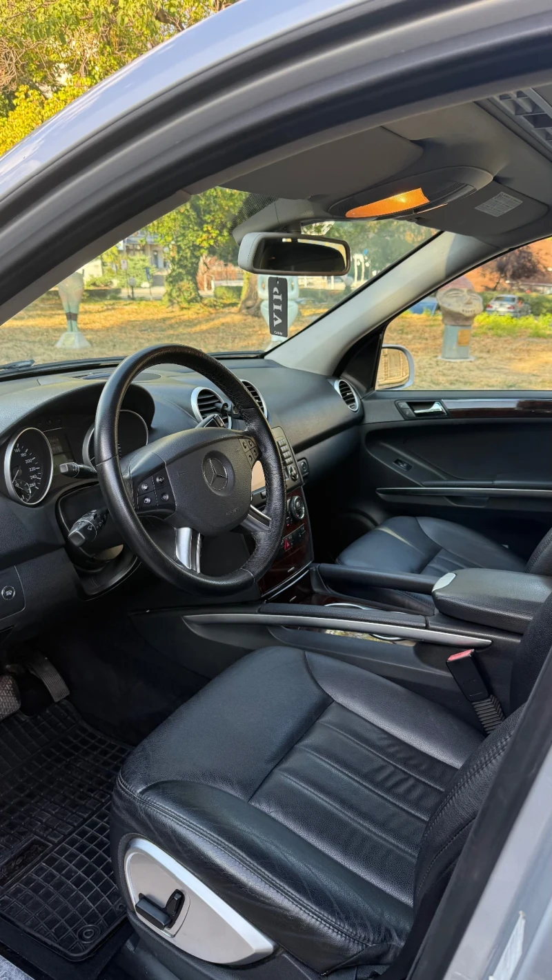 Mercedes-Benz ML 350 4matic, снимка 5 - Автомобили и джипове - 52367444