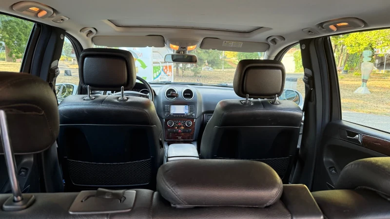 Mercedes-Benz ML 350 4matic, снимка 7 - Автомобили и джипове - 52367444