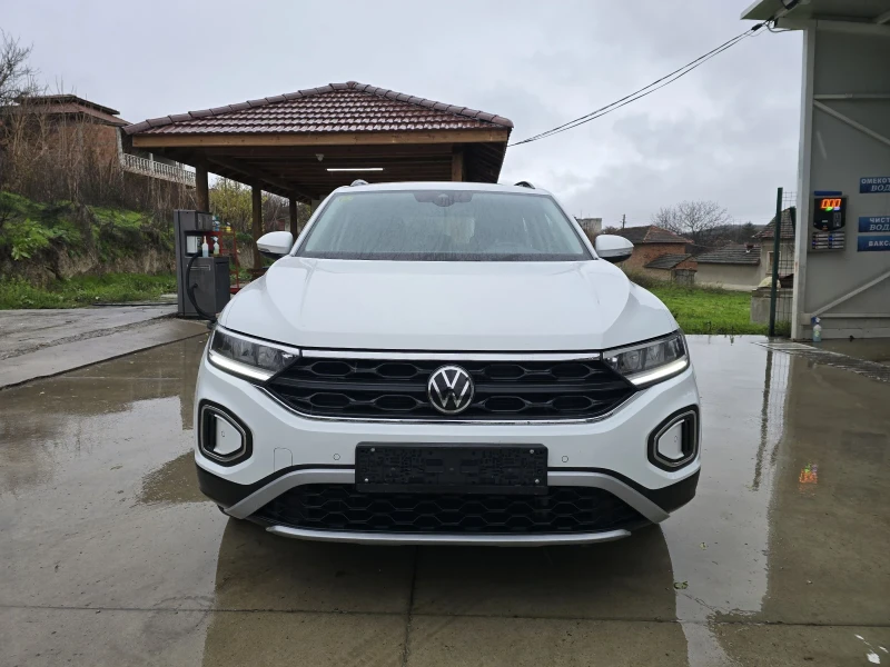 VW T-Roc 2.0TDI 150к.с DIGITAL LIFE DSG, снимка 5 - Автомобили и джипове - 52671605