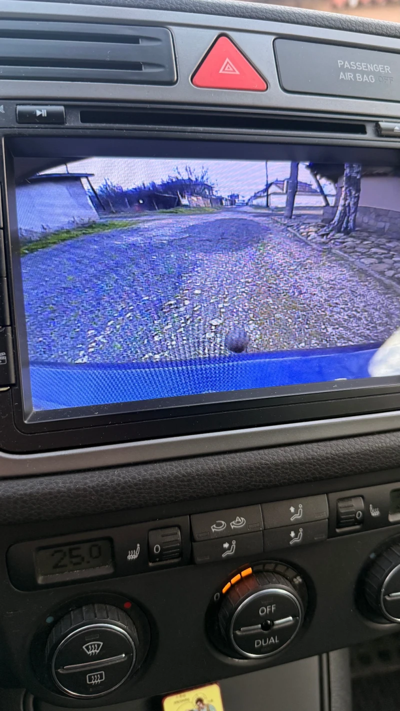 VW Tiguan, снимка 12 - Автомобили и джипове - 53264751