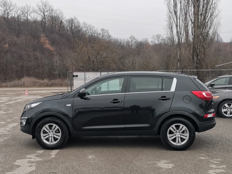 Kia Sportage 1.6i FceLift Navi EURO5, снимка 2 - Автомобили и джипове - 53490818