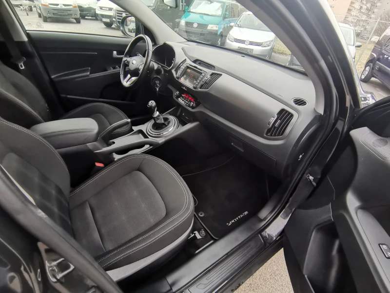 Kia Sportage 1.6i FceLift Navi EURO5, снимка 8 - Автомобили и джипове - 53490818
