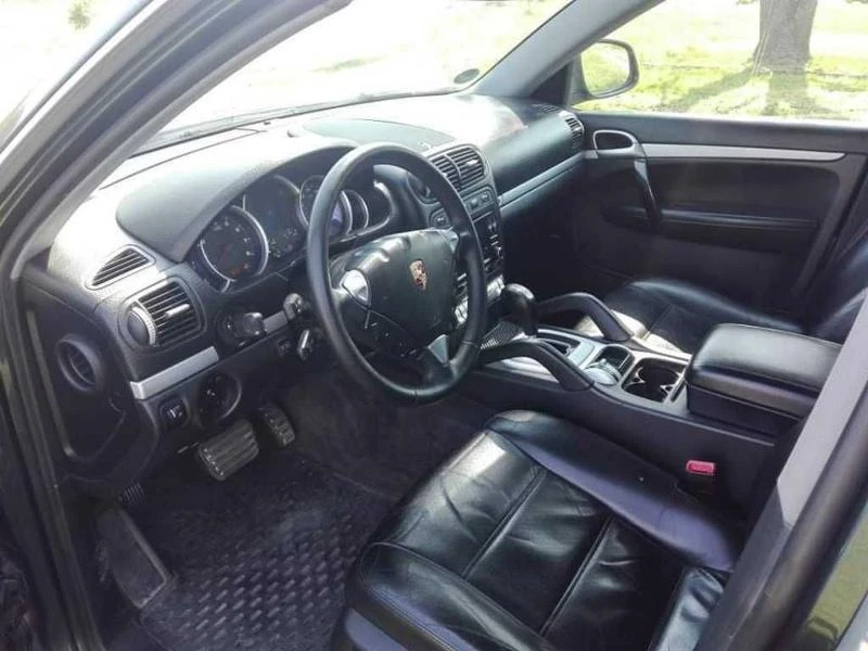 Porsche Cayenne 4.5 V8, снимка 9 - Автомобили и джипове - 29275557