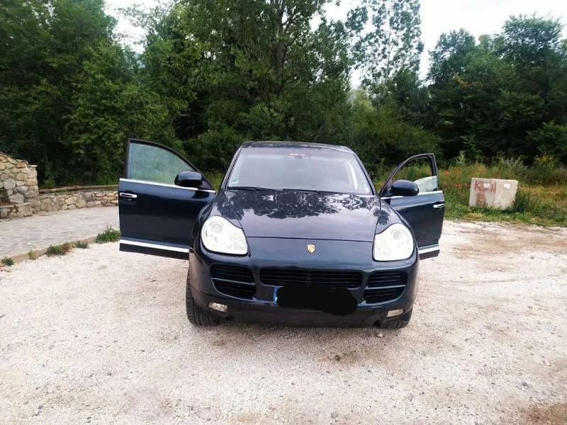 Porsche Cayenne 4.5 V8, снимка 2 - Автомобили и джипове - 29275557