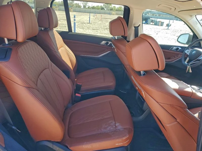 BMW X7 XDRIVE40I, снимка 9 - Автомобили и джипове - 53023909