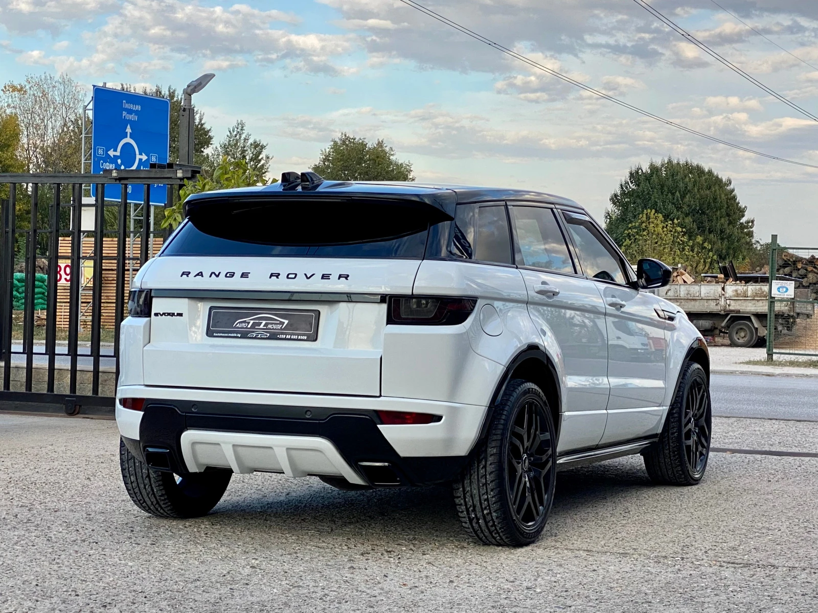 Land Rover Range Rover Evoque Autobiography* Dynamic* Panoramic*  - изображение 2