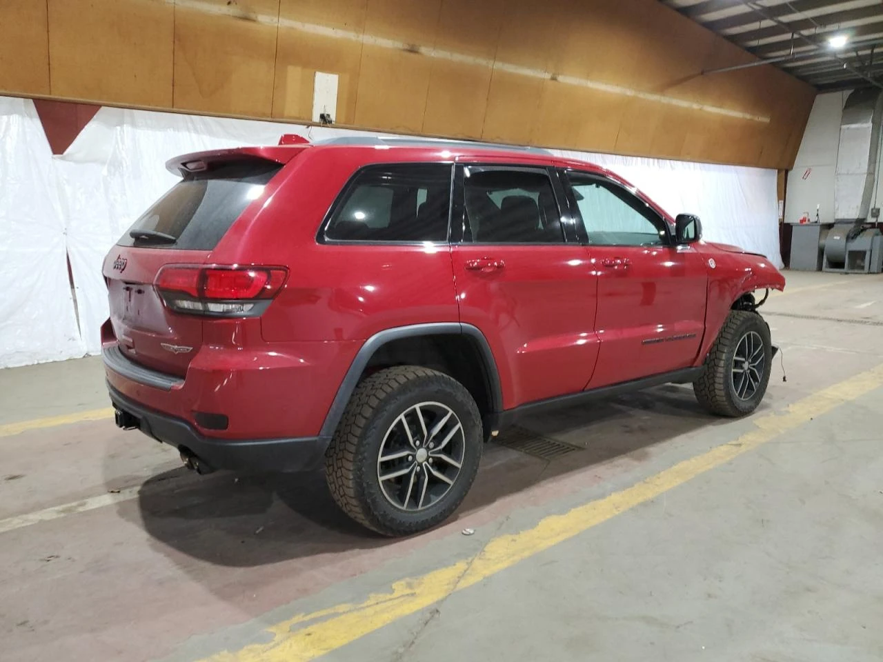 Jeep Grand cherokee TRAILHAWK - изображение 4