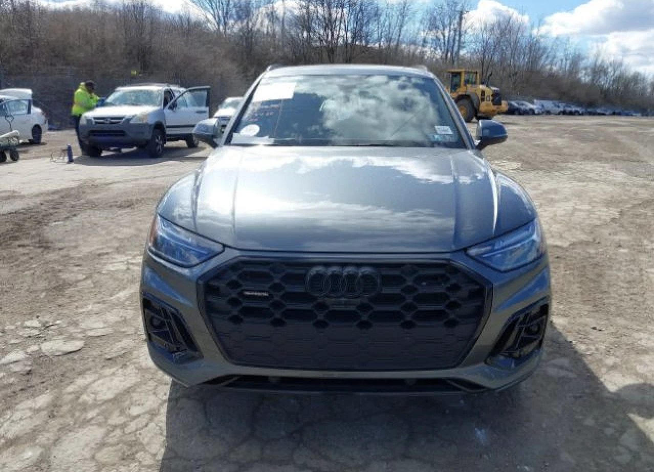 Audi Q5 B&O* DISTRONIC* ОБДУХВАНЕ* ПАНОРАМА* МЪРТВА ТОЧКА - изображение 2