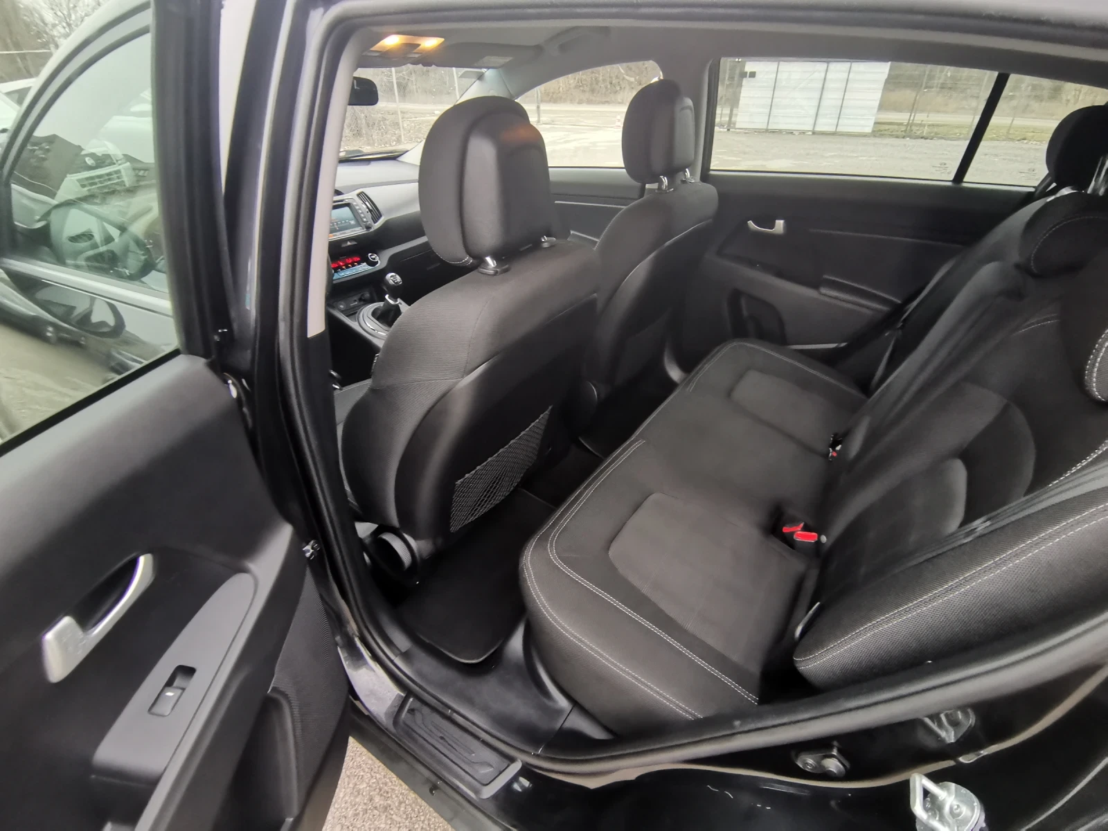 Kia Sportage 1.6i FceLift Navi EURO5 | Mobile.bg � ����������� 11