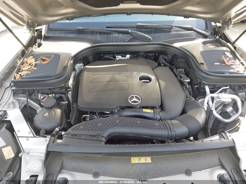 Mercedes-Benz GLC 300 4MATIC* AMG-пак* Burmester* подгрев* панорама* 360, снимка 11 - Автомобили и джипове - 53834782