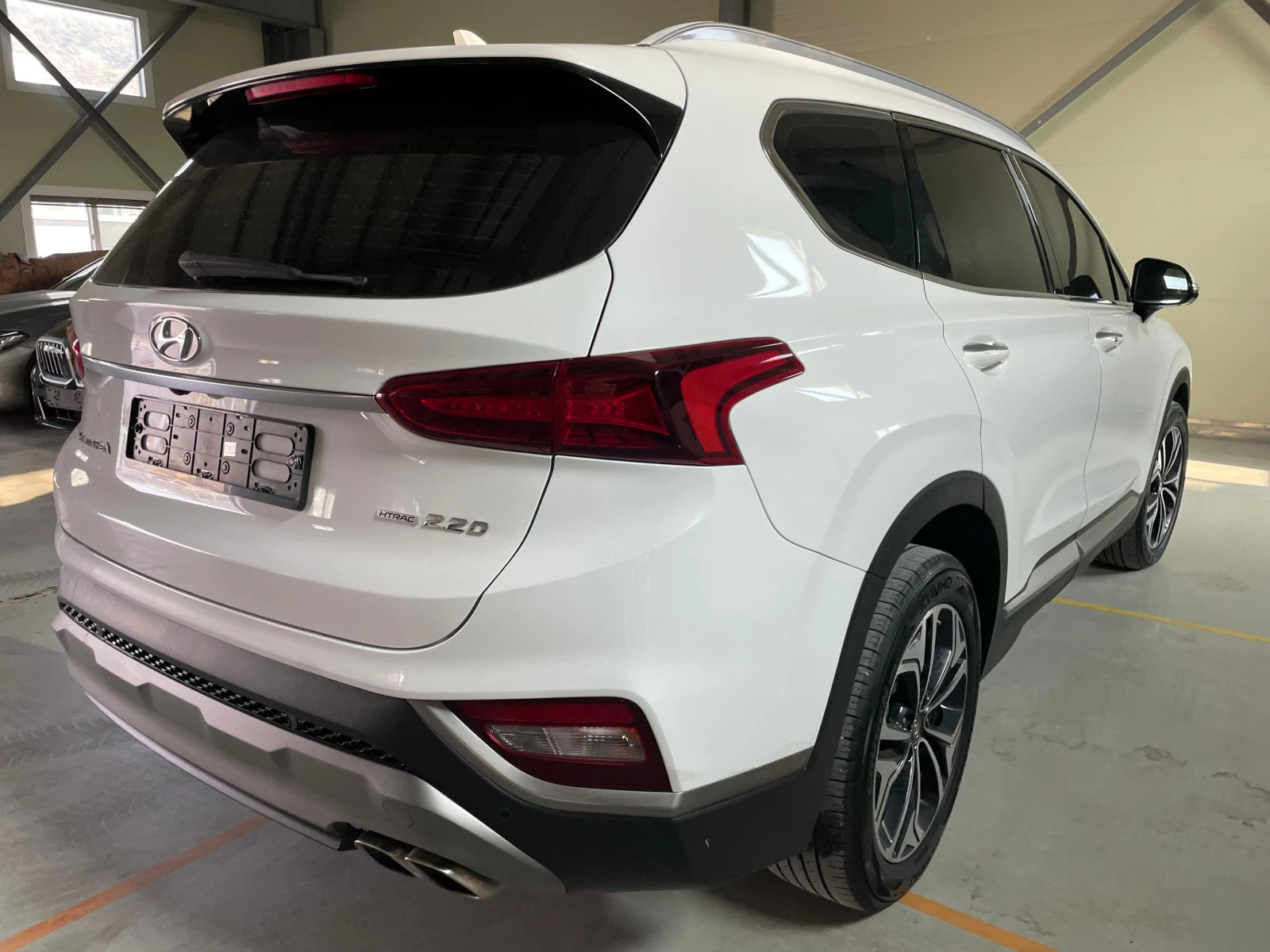 Hyundai Santa fe 2.2 CRDi AWD (HTRAC) ! Prestige !, снимка 8 - Автомобили и джипове - 54133681
