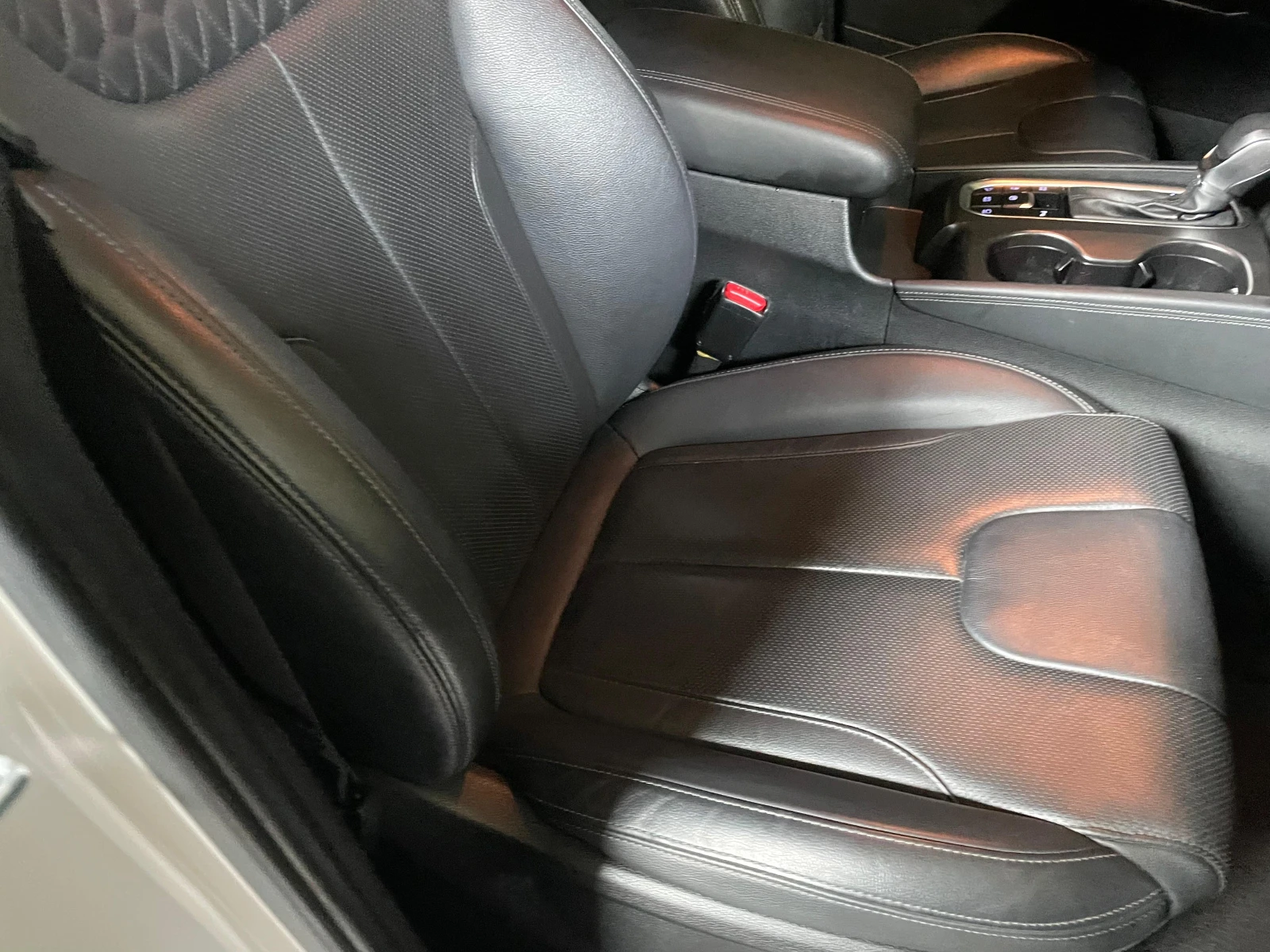 Hyundai Santa fe 2.2 CRDi AWD (HTRAC) ! Prestige !, снимка 10 - Автомобили и джипове - 54133681