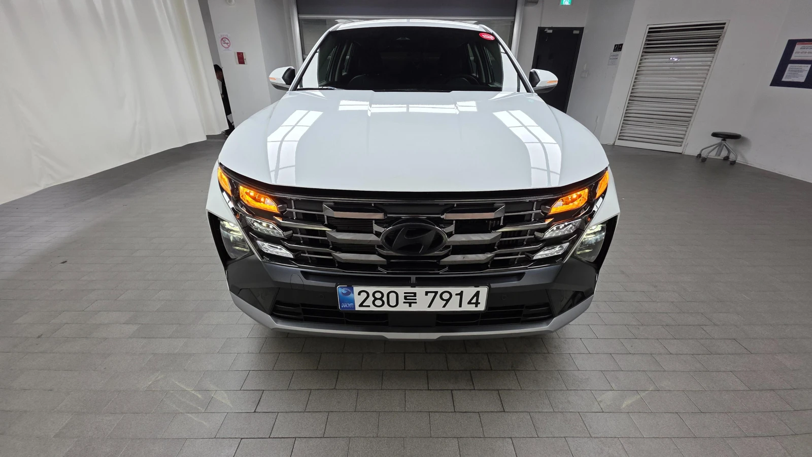 Hyundai Tucson 1.6* HYBRID* ДИГИТАЛНО* ТАБЛО* 360КАМЕРА* ПОДГРЕВ*, снимка 5 - Автомобили и джипове - 54225864