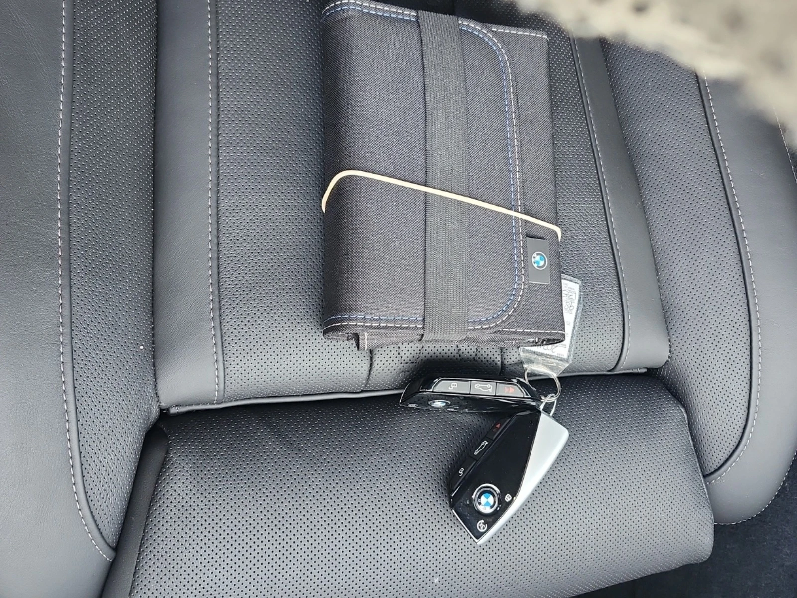 BMW X7, снимка 8 - Автомобили и джипове - 54612153