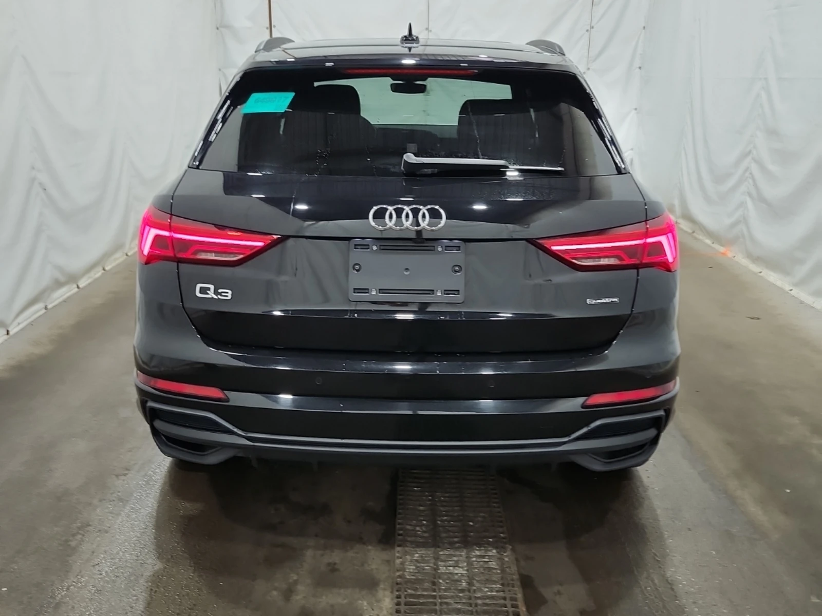 Audi Q3 TECHNIK / 360 / ДИСТРОНИК / BANG & OLUFSEN, снимка 5 - Автомобили и джипове - 54859145