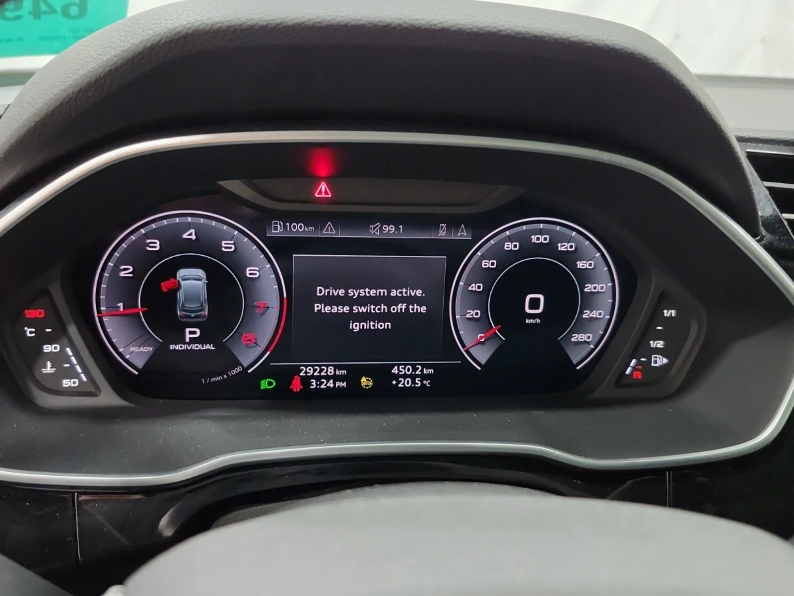 Audi Q3 TECHNIK / 360 / ДИСТРОНИК / BANG & OLUFSEN, снимка 8 - Автомобили и джипове - 54859145