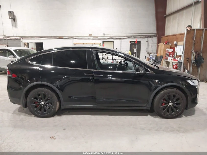 Tesla Model X Performance Dual Motor All-Wheel Drive, снимка 13 - Автомобили и джипове - 55104205