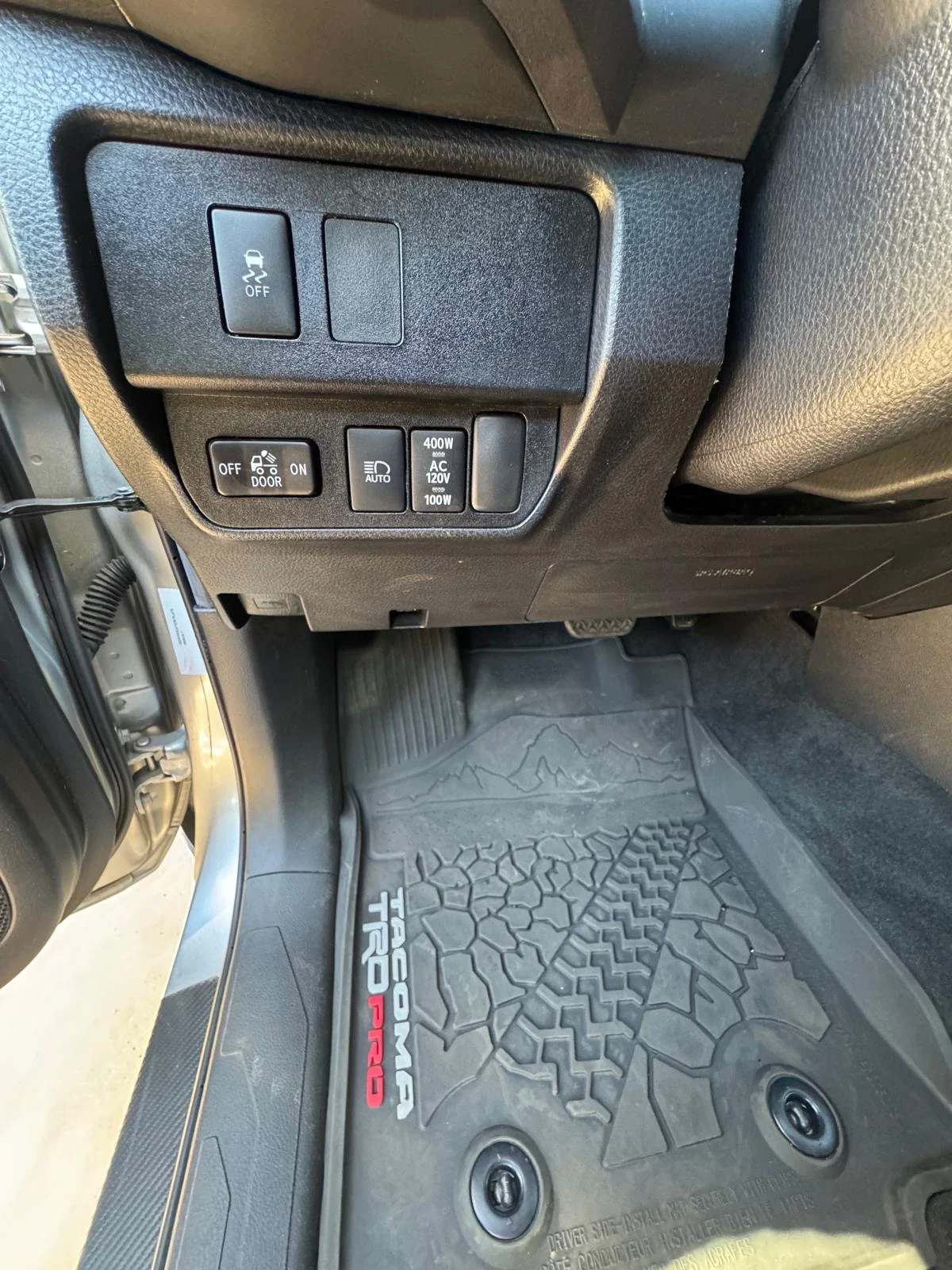Toyota Tacoma TRD OFFROAD 3.5 V6 AUTOMATIC, снимка 12 - Автомобили и джипове - 55729573