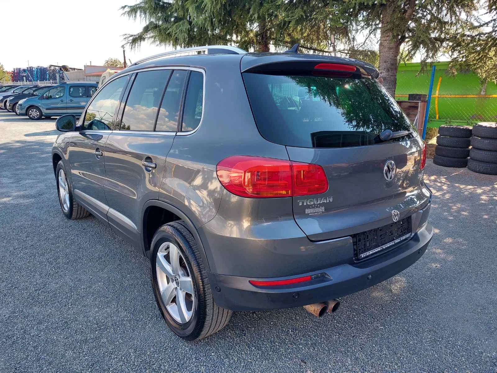 VW Tiguan 2.0, 6 моушан, 4х4, снимка 4 - Автомобили и джипове - 55838421