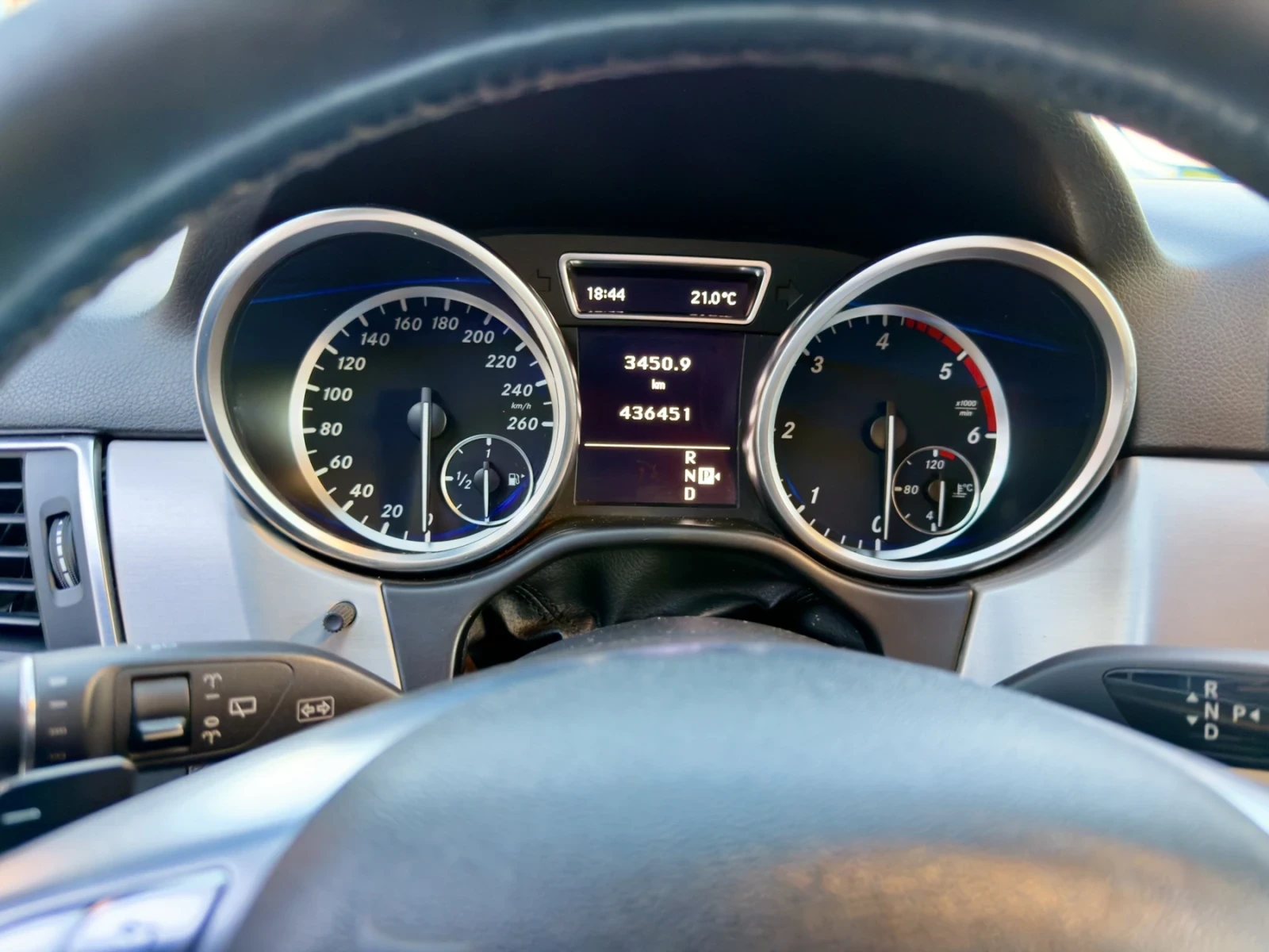 Mercedes-Benz ML 350 Ml350, снимка 9 - Автомобили и джипове - 56432878