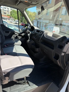 Renault Master пътнически, снимка 8