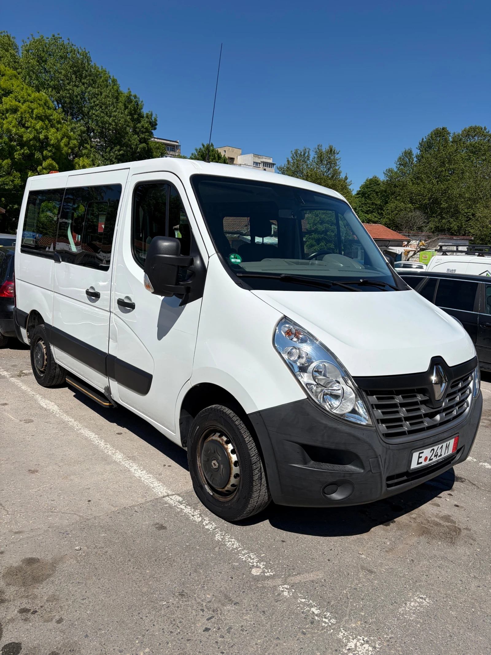 Renault Master пътнически, снимка 2 - Бусове и автобуси - 54389870