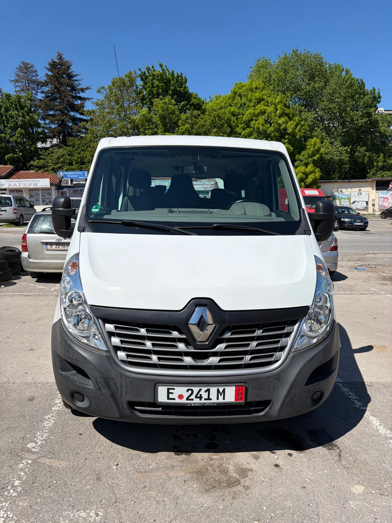 Renault Master пътнически