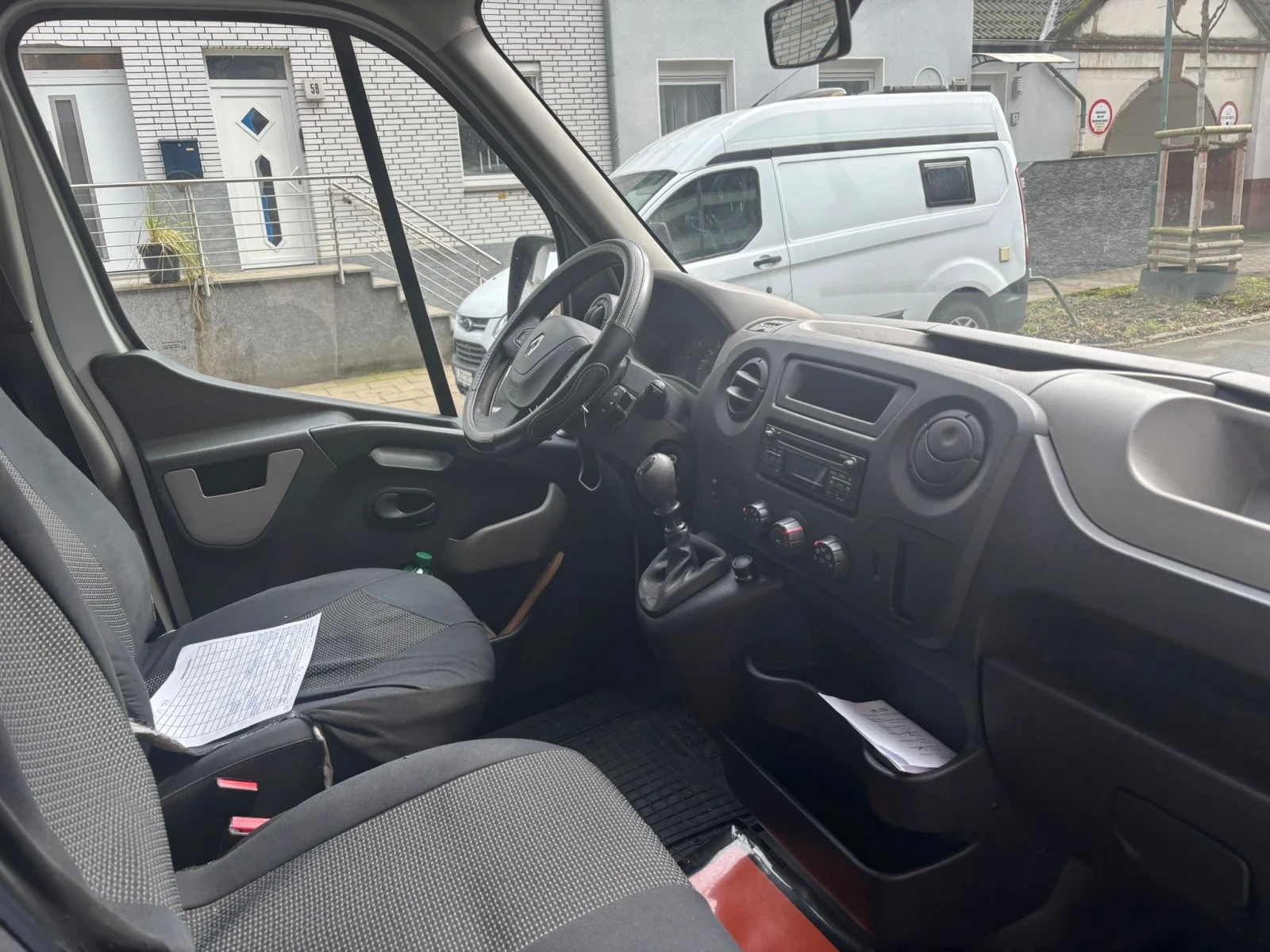 Renault Master пътнически, снимка 5 - Бусове и автобуси - 54389870