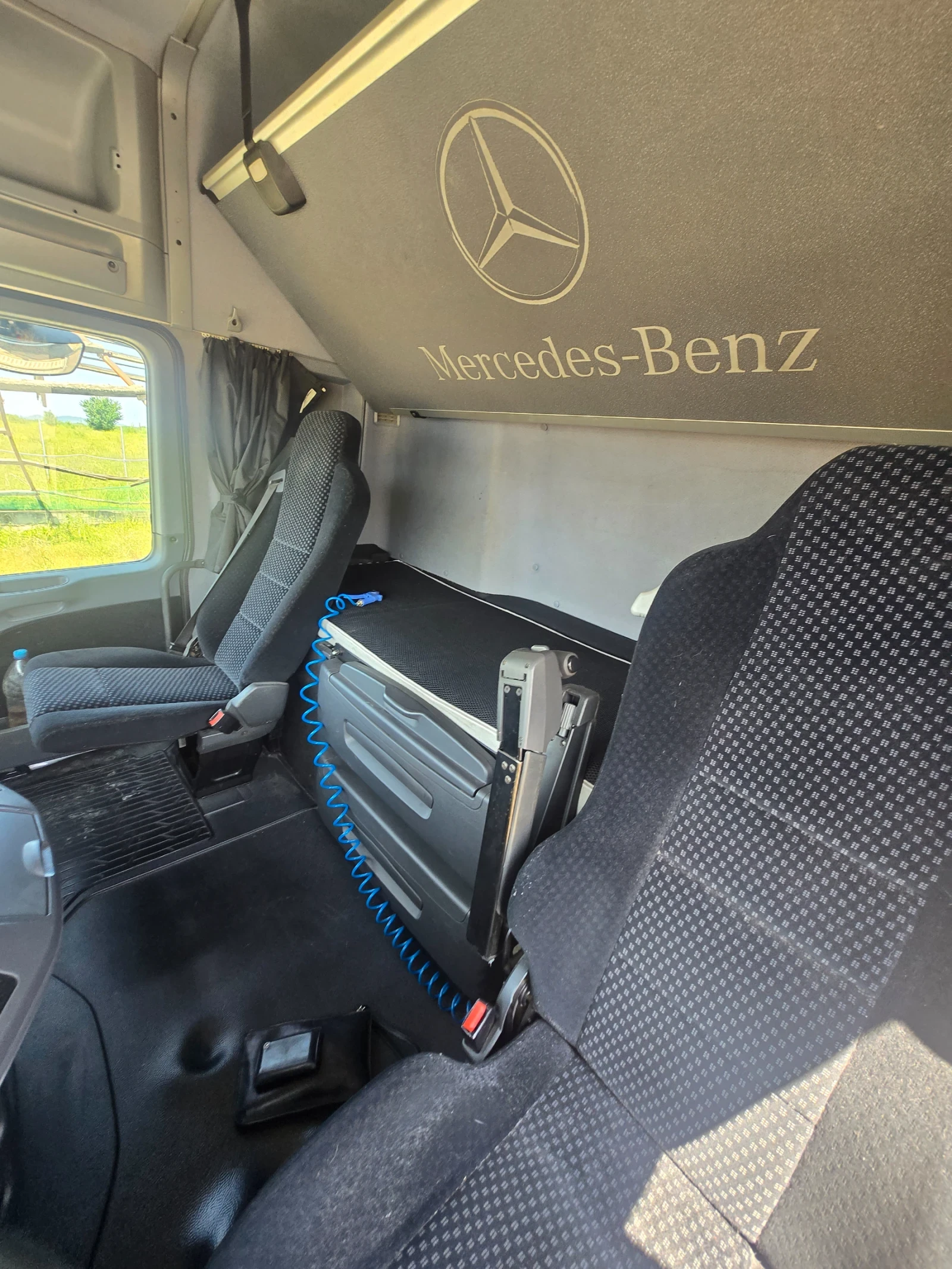 Mercedes-Benz 1844 LS - изображение 9