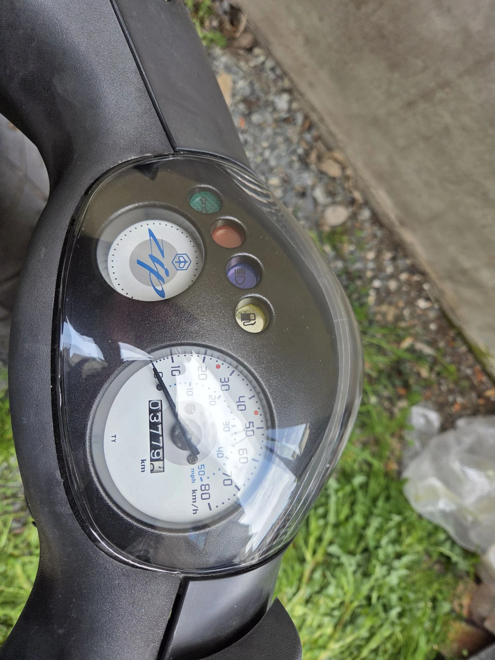 Piaggio Zip, снимка 3 - Мотоциклети и мототехника - 54252121