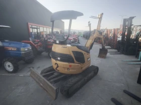 Багер Caterpillar 2.2 TON , снимка 6