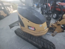 Багер Caterpillar 2.2 TON , снимка 9