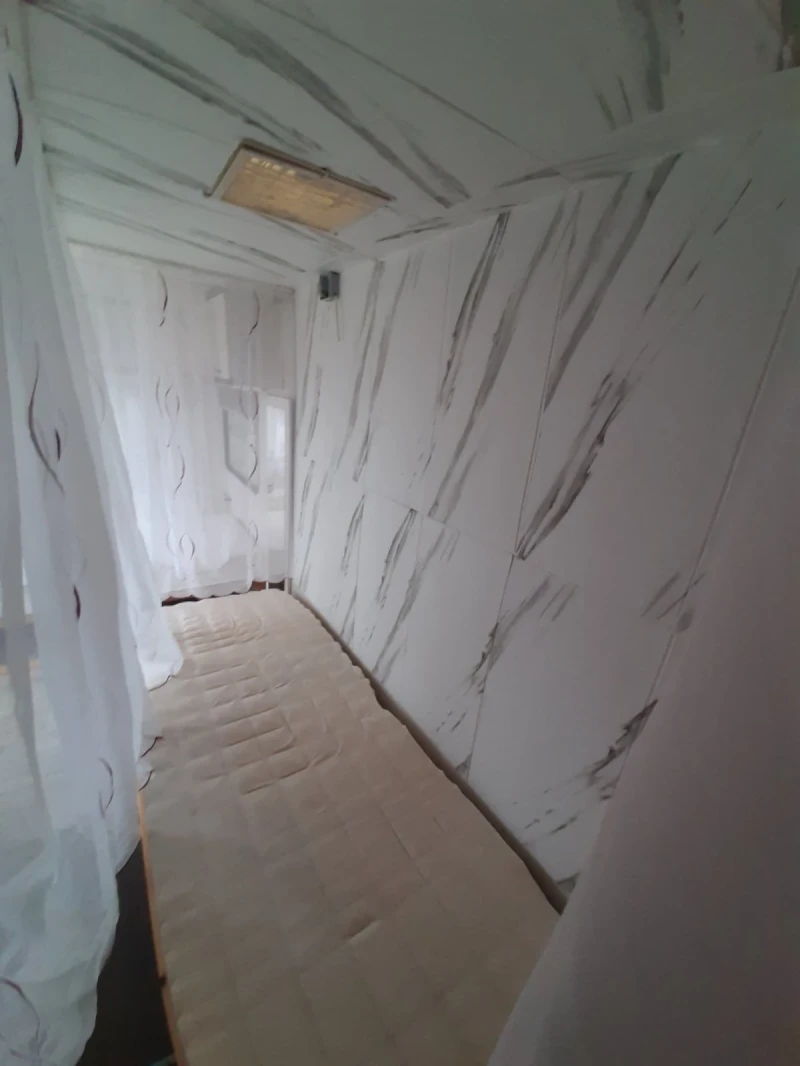 Каравана Hobby 595, снимка 6 - Каравани и кемпери - 52818471