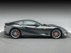 Ferrari 812 Superfast / CARBON/ CERAMIC/ JBL/ CAMERA/, снимка 9