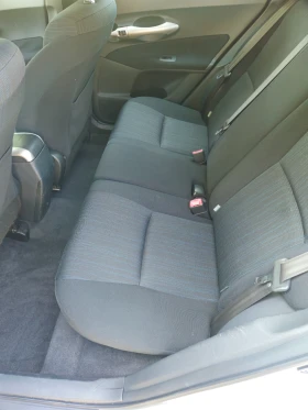 Toyota Auris 1.6 126 ..  4 | Mobile.bg    12