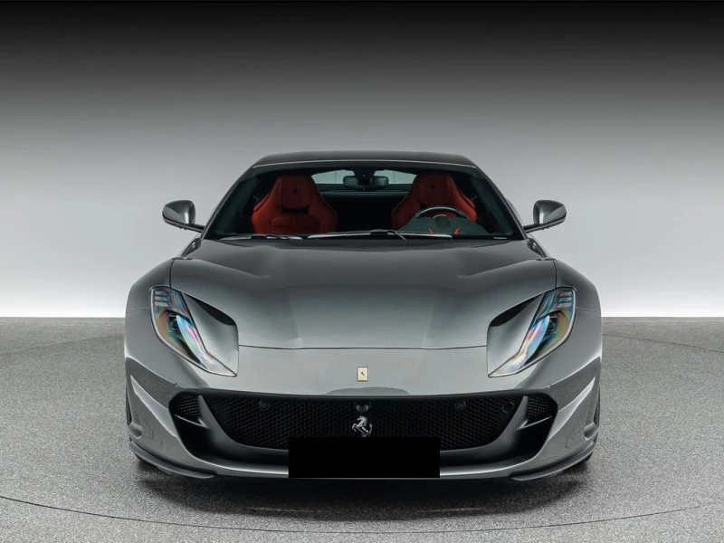 Ferrari 812 Superfast / CARBON/ CERAMIC/ JBL/ CAMERA/, снимка 2 - Автомобили и джипове - 44970079