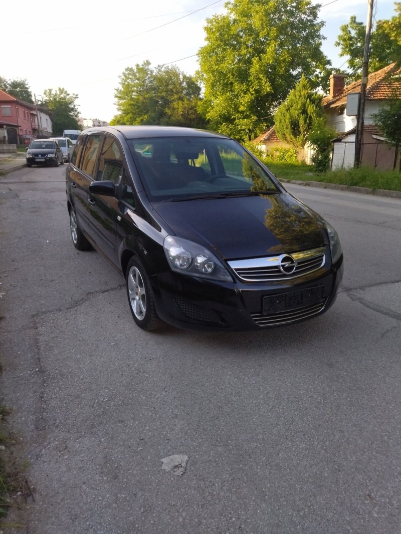 Opel Zafira 1.8 Facelif , снимка 2 - Автомобили и джипове - 46117475
