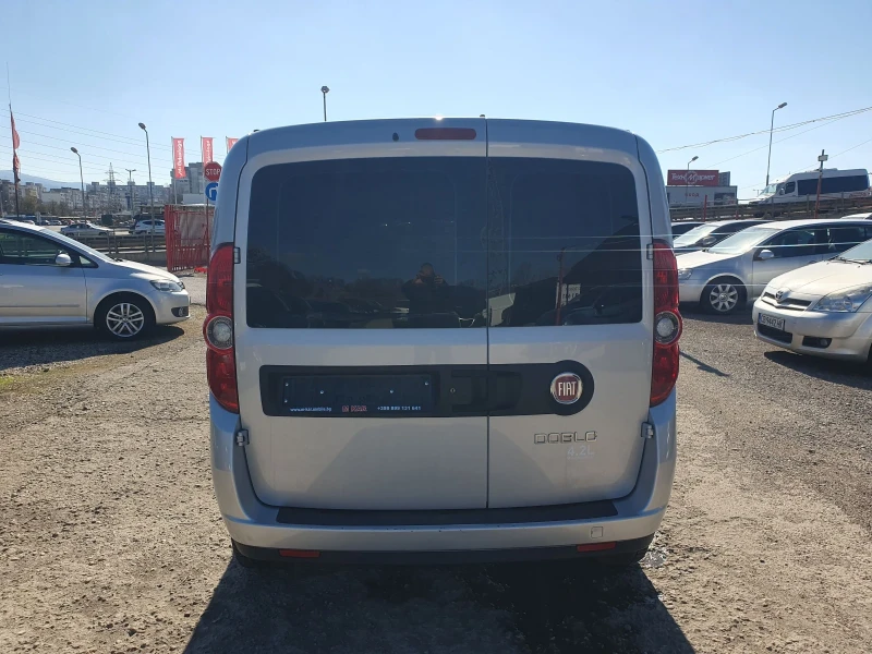 Fiat Doblo 1.6 Multijet/Аutomatik, снимка 5 - Автомобили и джипове - 49562180