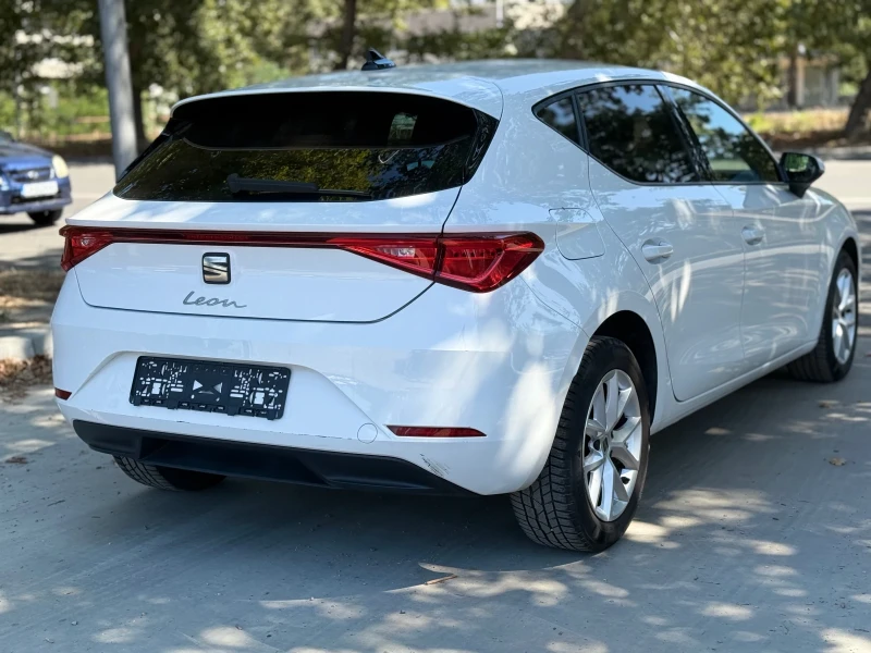 Seat Leon 2.0TDI EURO6* DIGITA* LineASSIST* АВТОПИЛОТ* Start, снимка 2 - Автомобили и джипове - 51541763