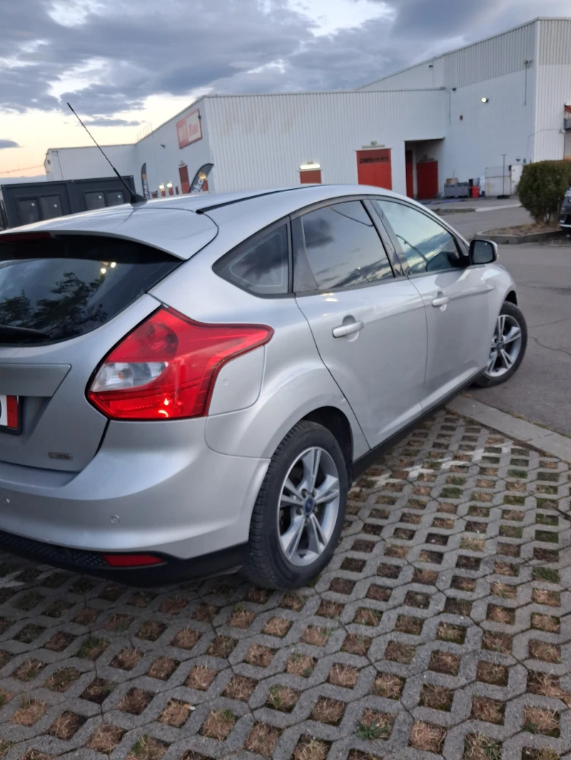 Ford Focus ХЕЧБЕК, снимка 10 - Автомобили и джипове - 52807378