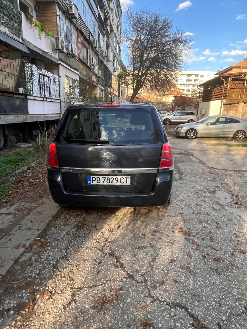 Opel Zafira, снимка 4 - Автомобили и джипове - 52922450