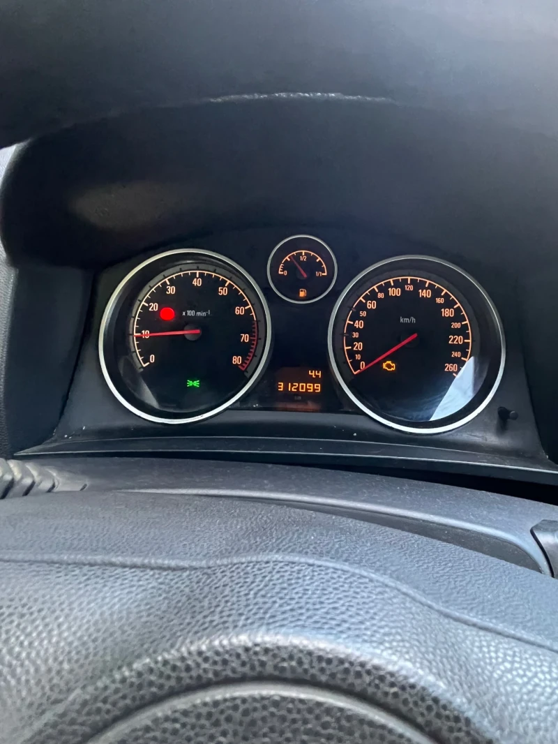 Opel Zafira, снимка 2 - Автомобили и джипове - 52922450