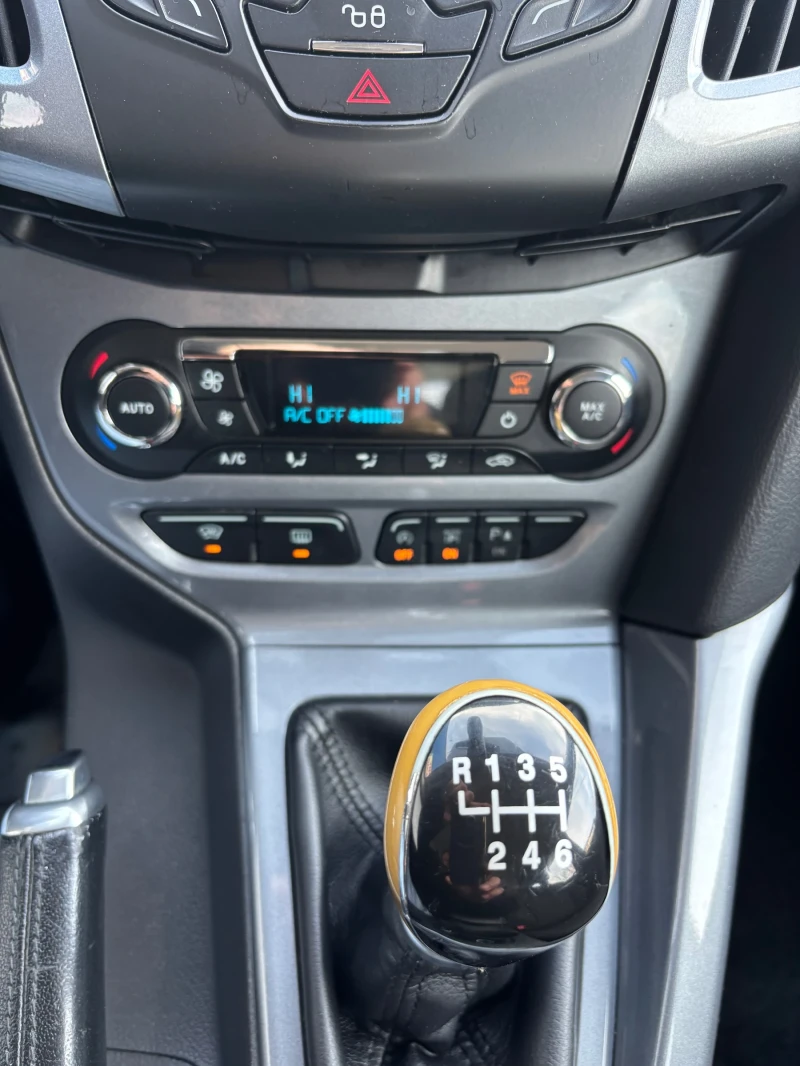 Ford Focus, снимка 9 - Автомобили и джипове - 53178840