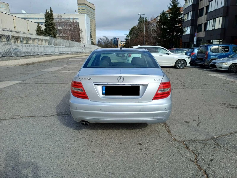 Mercedes-Benz C 200 CDI Facelift, снимка 8 - Автомобили и джипове - 53430088