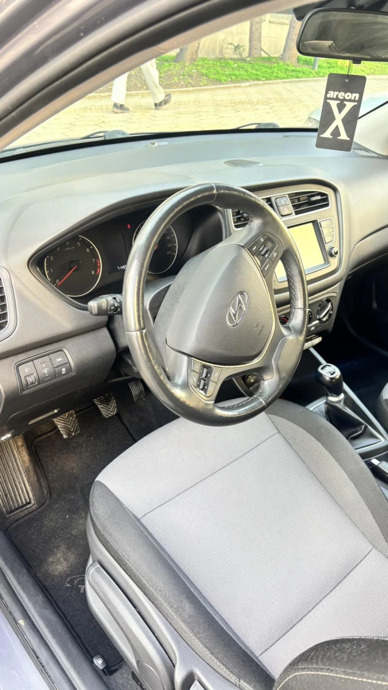 Hyundai I20, снимка 11 - Автомобили и джипове - 53557586