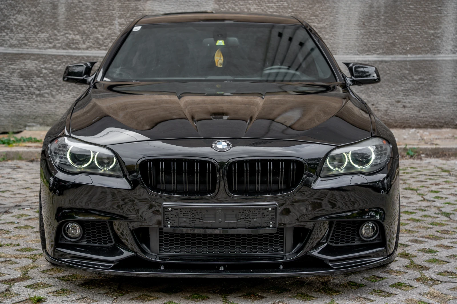 BMW 530 F10/ M-Performance/ X-Drive/ 8 ZF/ Akrapovic, снимка 1