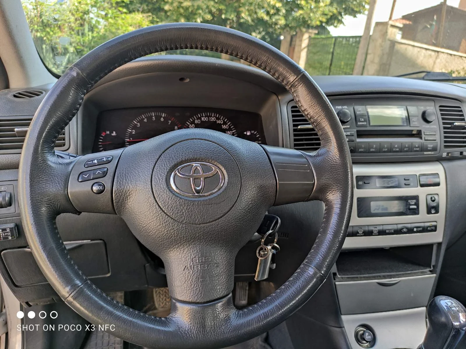 Toyota Corolla 1.6i LPG - изображение 5