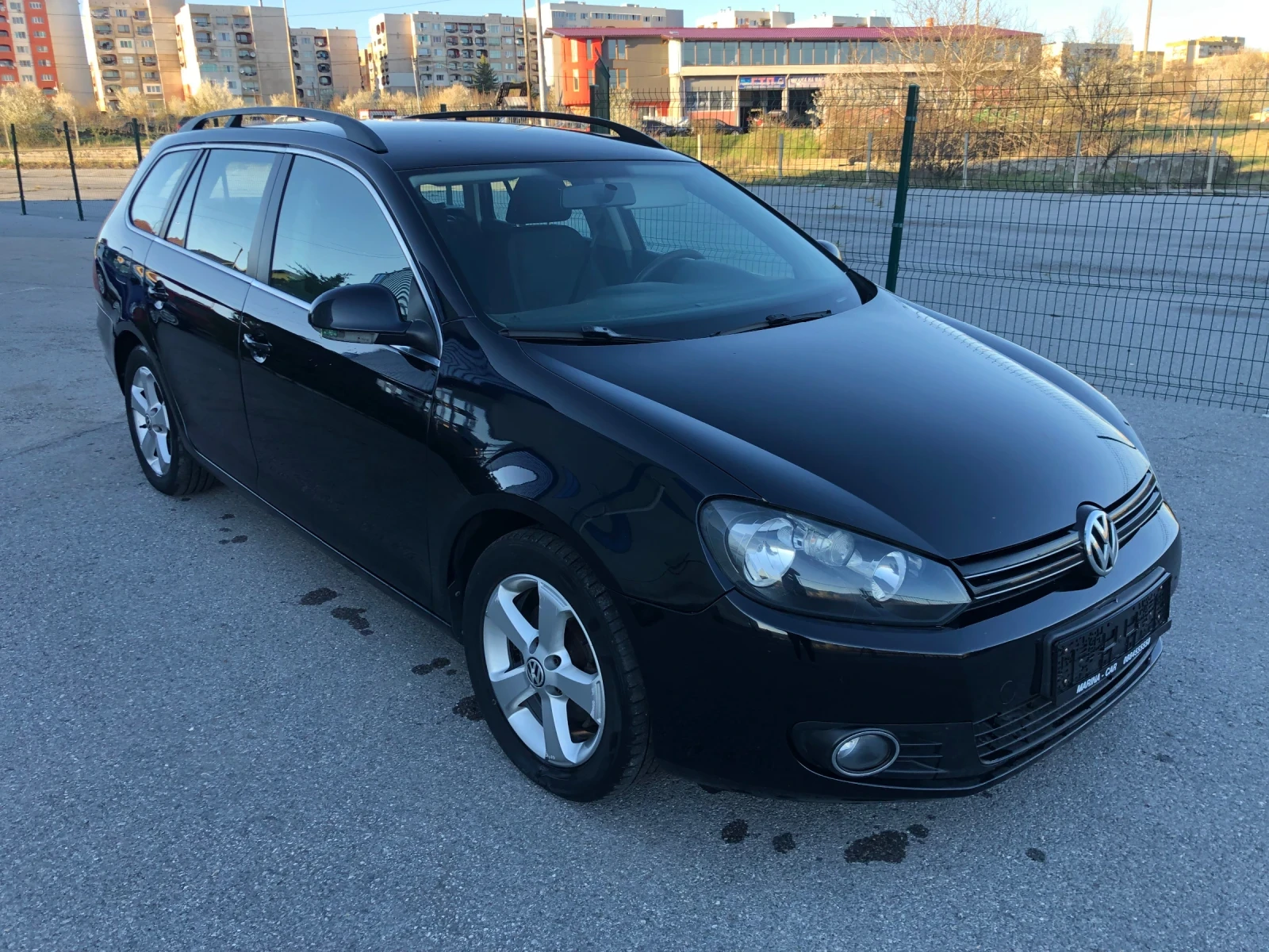 VW Golf 1.6 TDI  | Mobile.bg — изображение 1